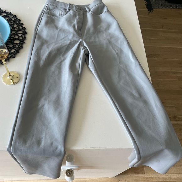 Aritiza high waisted leather pants - Picture 2 of 3